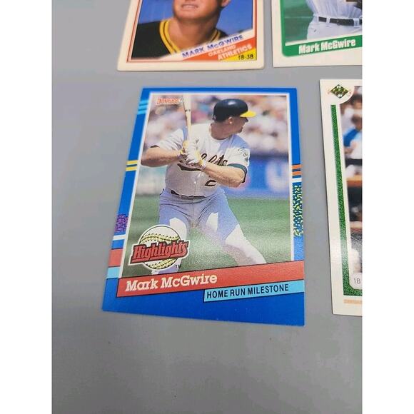 Lot of 7 Mark McGwire Baseball Cards Various Years - Picture 6 of 9